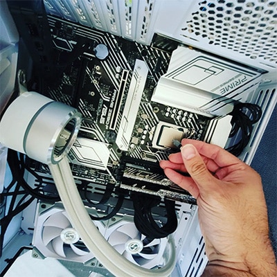 TECH SUPPORT